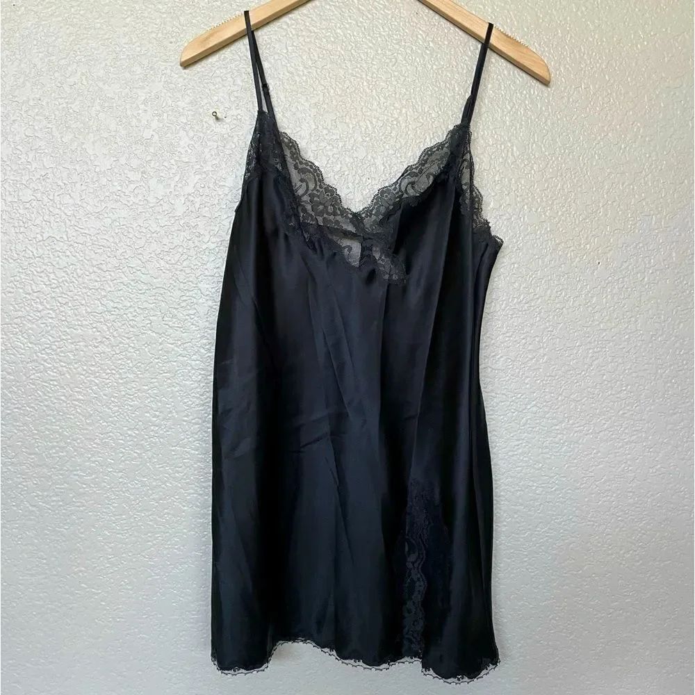 Victoria’s Secret Black Satin Lace Teddie Nightgown Sleep Slip Dress M
